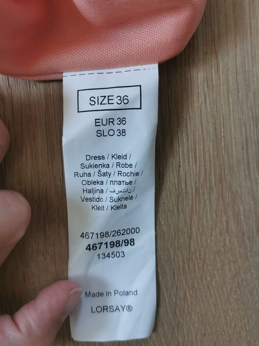 Sukienka Orsay w kolorze łososiowym
