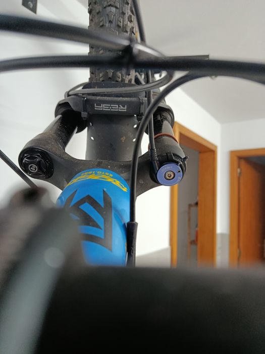 BTT  RODA  29  Carbono