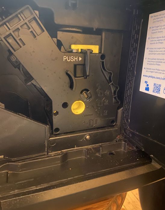 Кавоварка Кавомашина з дому Philips EP3240 LatteGo 3 роки ер3200