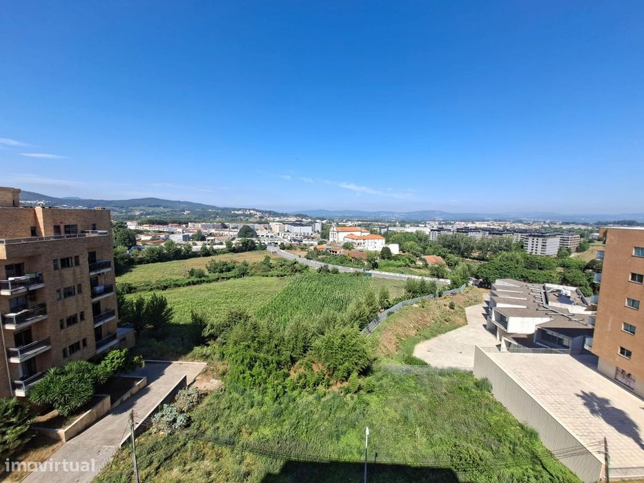 T3 Com Aquecimento Central Completo, Próximo Centro Cidade Braga