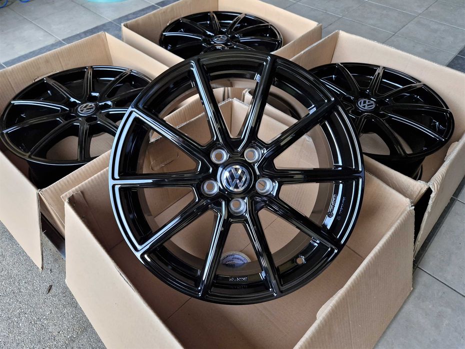 Alufelgi 17 5x112 VW Golf Passat Jetta Touran Caddy T-Roc Czarne 705#