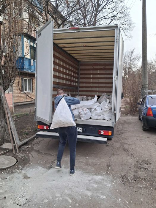 Услуги грузчиков, занос стройматериалов.