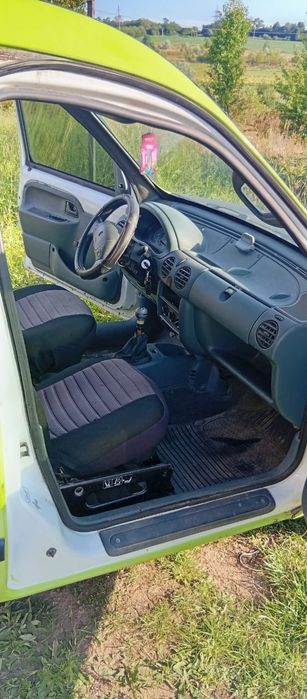 Renault kangoo 1.9 дизель