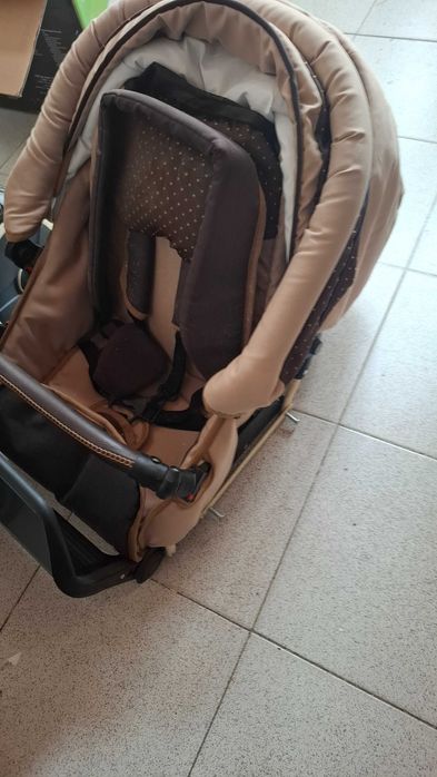 Carrinho de bebé