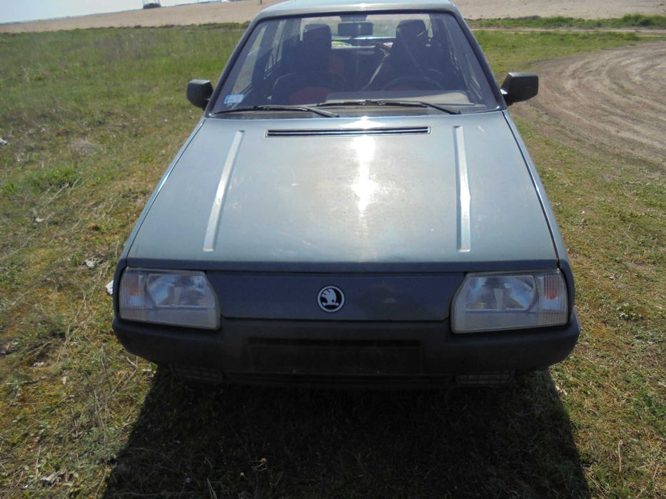 Skoda Favorit 1.3 benzyna przeznaczony na części