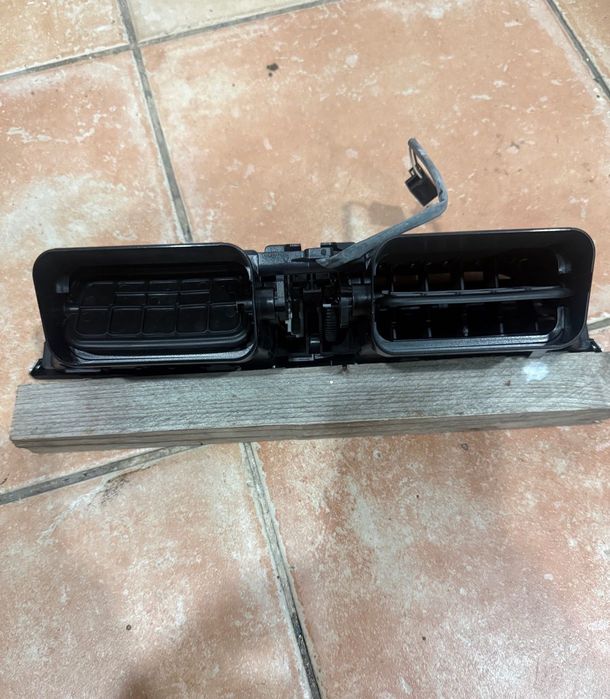 Difusor/saida ar Mercedes CLS W219
