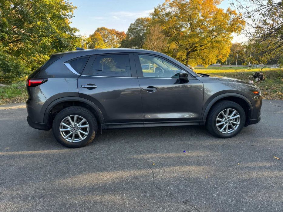 Mazda CX-5      2023