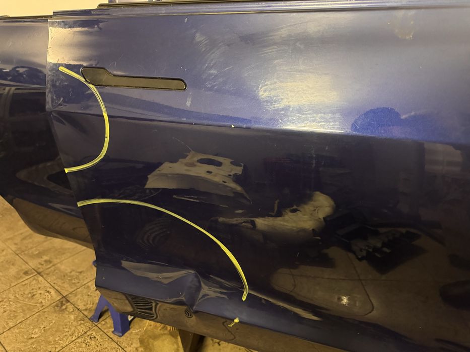 Двері Tesla Model 3 PPSB сині передні праві