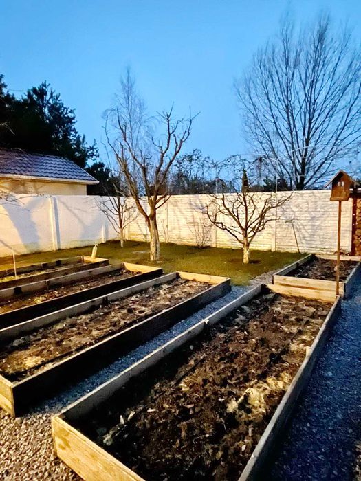 Продаж заміського будинку для постійного проживання в Колонщині