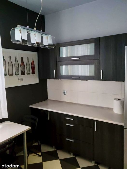 jasna kawalerka | 34,95 m² | oddzielna kuchnia | miejsce parkingowe - Więcej