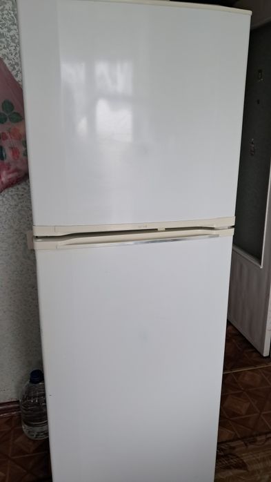 Холодильник  LG  б/у