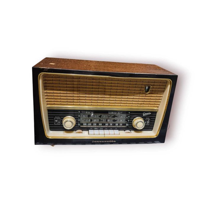 Rádio Vintage Graetz Canzonetta 384W – Alemanha, década de 1950