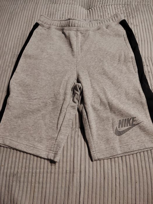 NOWE spodenki męskie dresowe Nike Sportswear Hybrid XS szare z metką