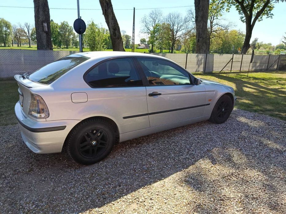 Samochód osobowy BMW