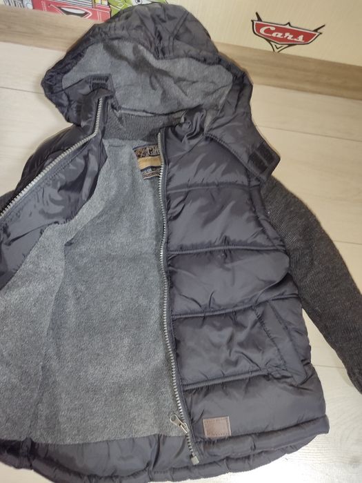 Продам теплу куртку та жилет на хлопчика