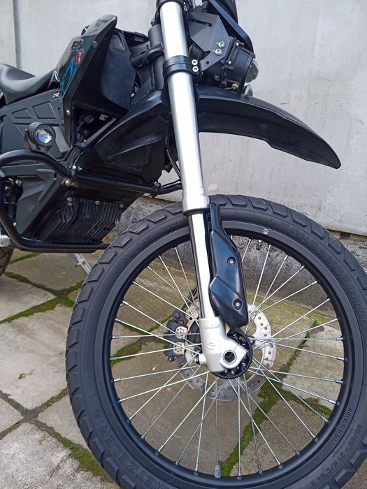 Продам електромотоцикл zero fx.