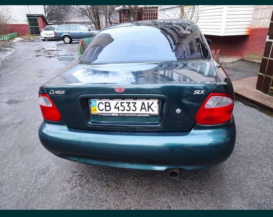 Продам Kia Clarus