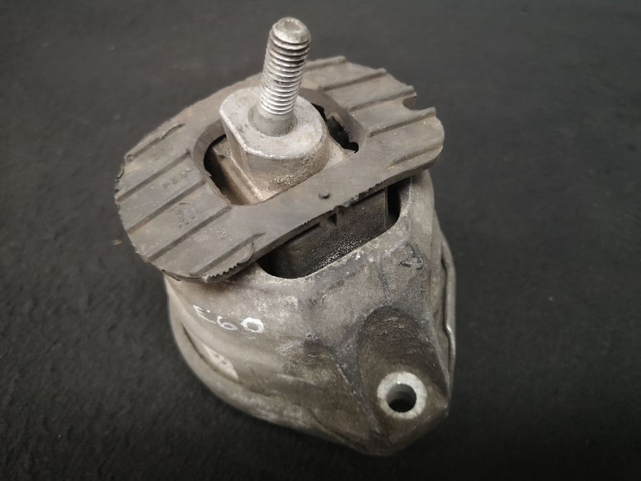 Apoio de motor BMW 5 e60 e61 bmw 6 e63 e64 2003- EPC