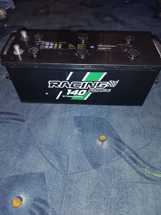 Аккумулятор 12V 6CT - 140 A