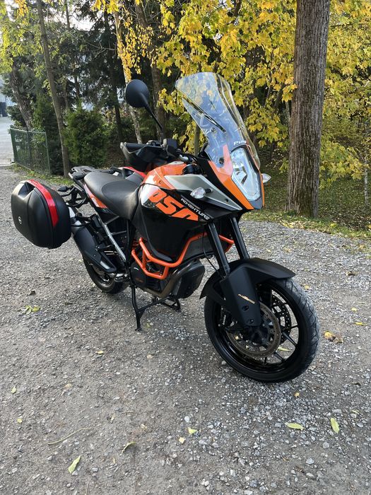 KTM Adventure 1050    2016 rok navigacja kufry