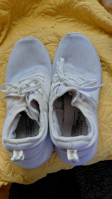 Tenis brancos da Sprinfield