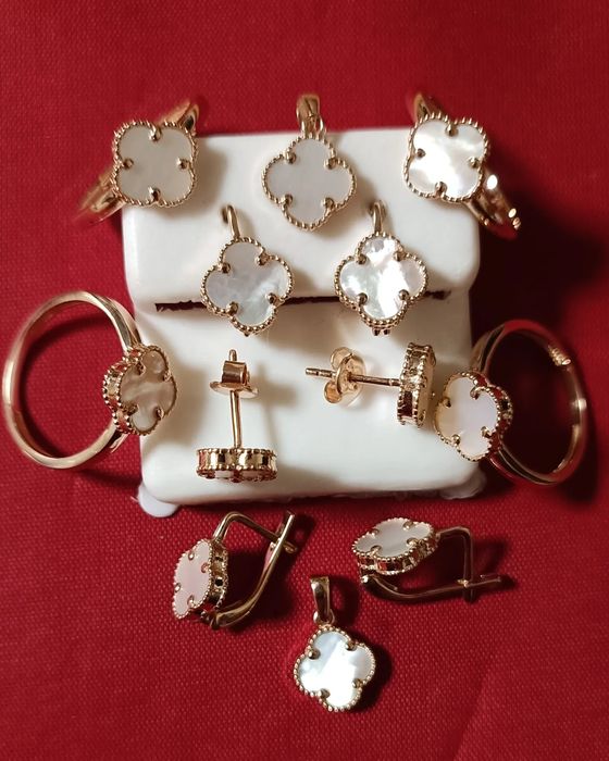 Сережки, каблучки, підвіси з перламутром ВанКліф 0.8см від 2.06 г- зол