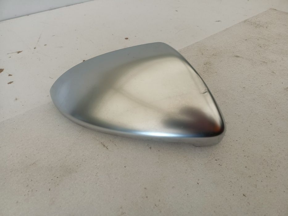 VW Golf VII 7 5G 5G0 R obudowa nakładka lusterka prawa chrom satyna