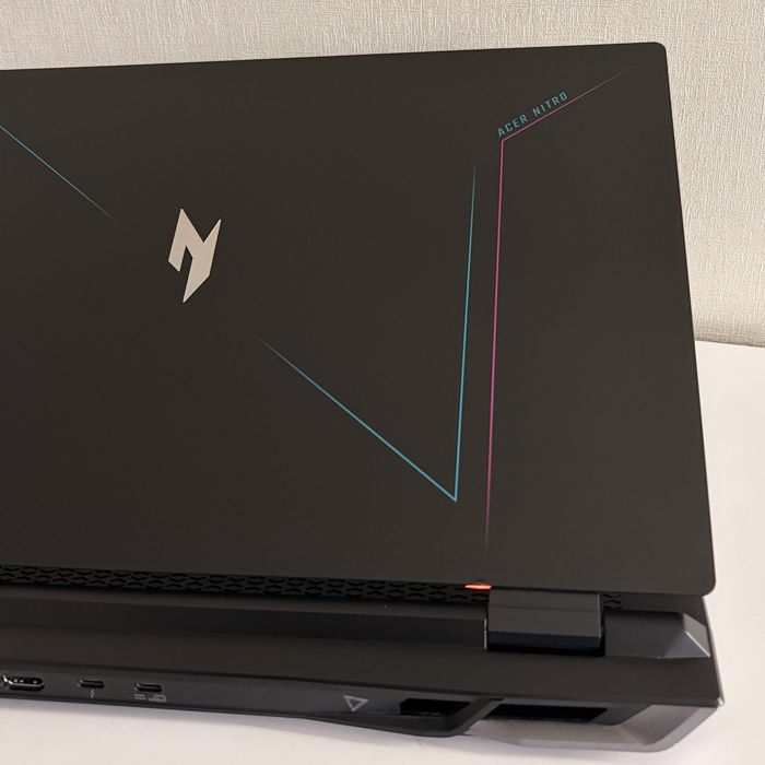 Acer Nitro 17 AN17-51 i7-13700H, RTX 4060, 1 TB SSD NVMe, 16 RAM стан нового