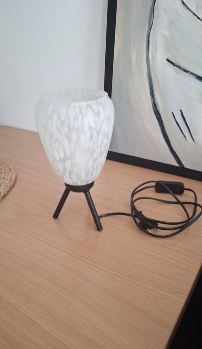 Szklana lampa lampka nocna metalowa podstawa szklany klosz PRL polam e