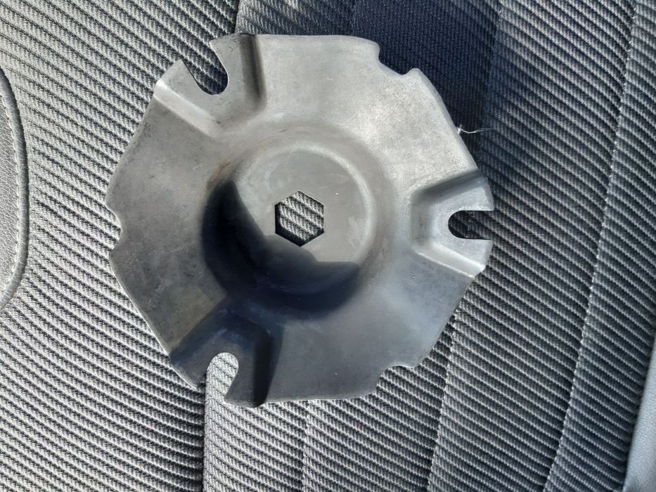 Talerz płyta docisk kosz wariatora cvt blacha  cf moto 450 520 cforce