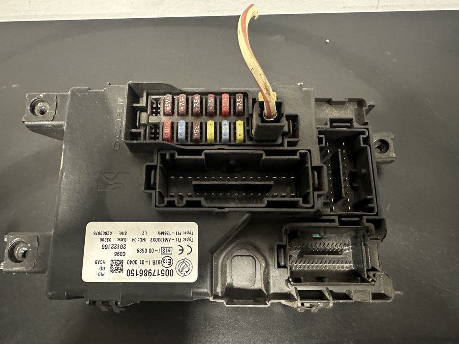 caixa de fusíveis Fiat punto evo 1.2 8v ano 2008