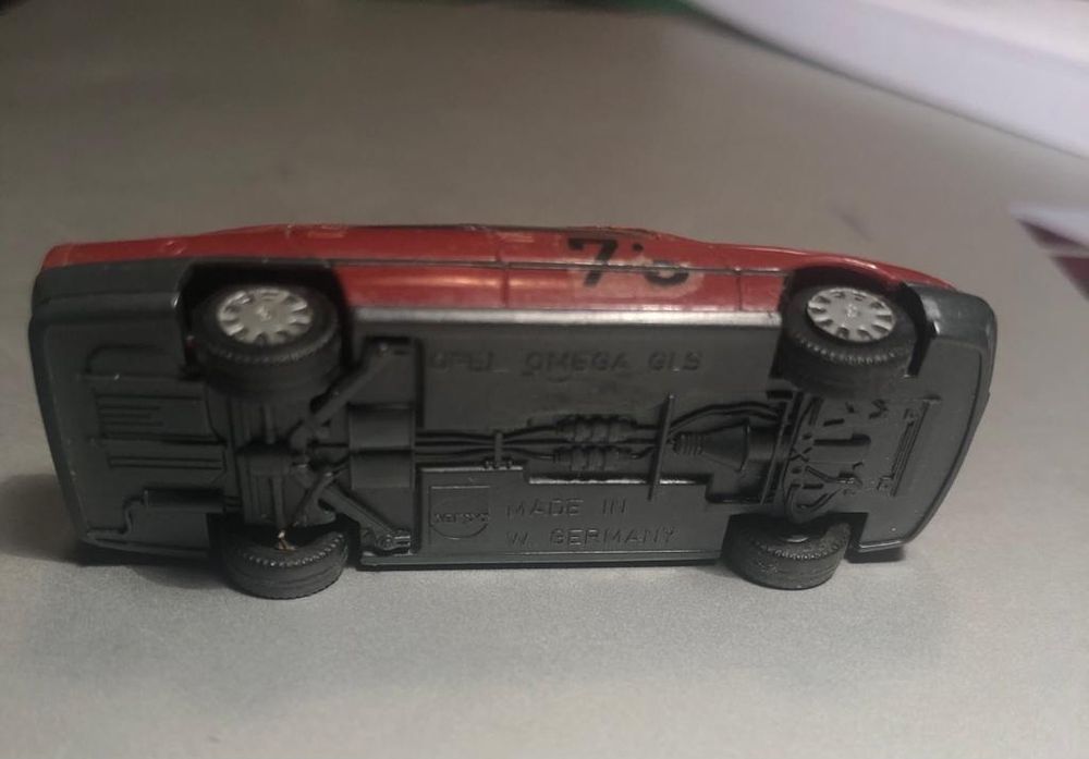 Miniatura Herpa em bom estado