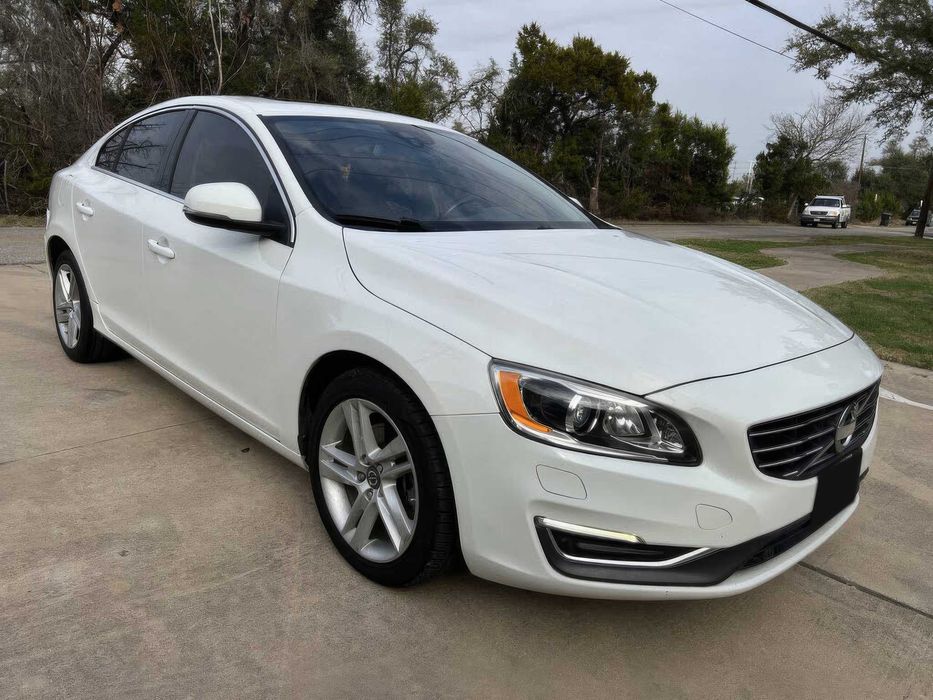 Volvo S60 T5 Premier Plus      2015