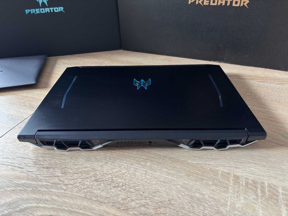 Laptop gamingowy Acer Predator Helios 300 – i7 / RTX 3080 / 32 GB RAM / 1 TB SSD / 144 Hz