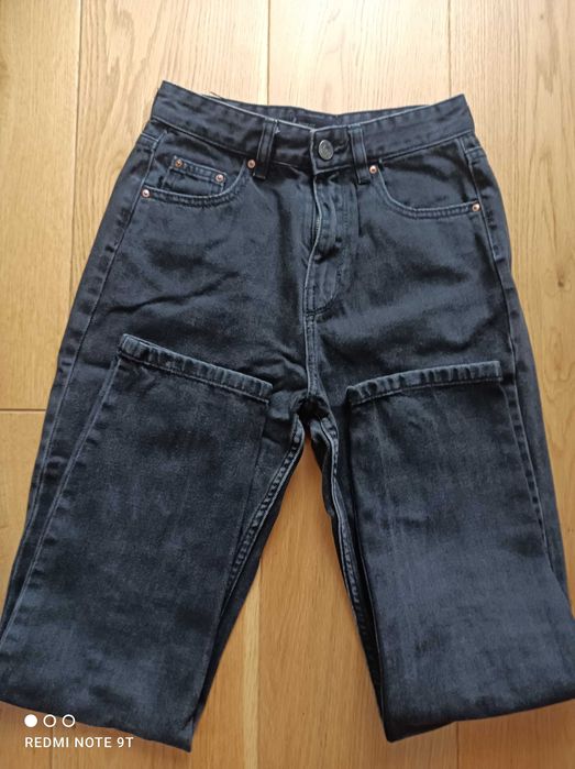 Czarne jeansy SINSAY, rozm. 32