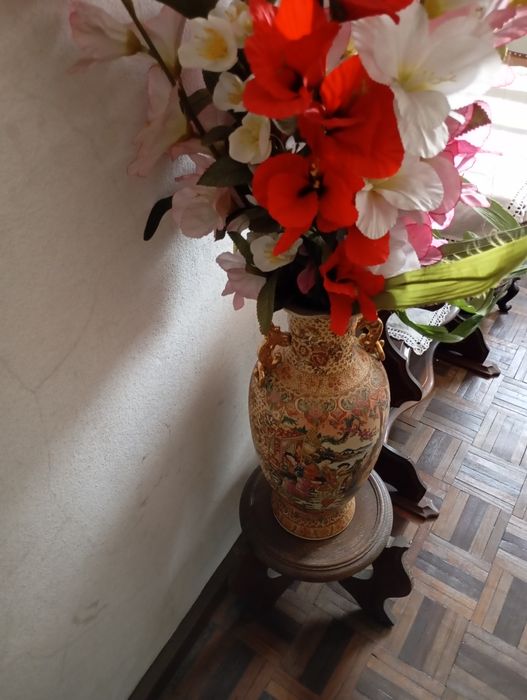 Vaso/Jarrão chinês em porcelana
