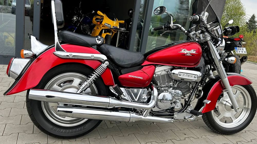 Hyosung GV 250 Aquila jak NOWY ! Oryginalny lakier i przebieg 19315km 1 właścicie