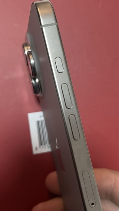 Iphone 16 pro max - ainda na garantia