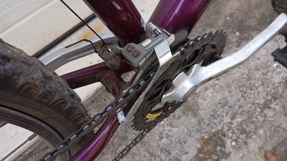 Bicicleta de Montanha 1994, em alumínio/magnésio, Shimano Altus.