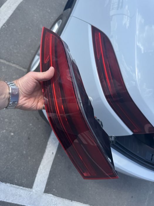 Задні фари jaguar e pace