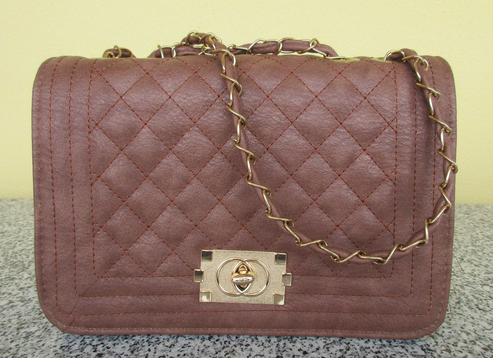 Mala de senhora nova