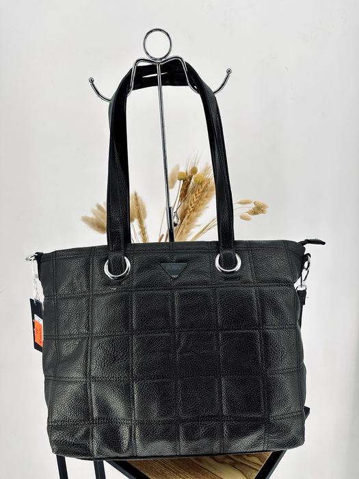 Nowa duża torebka a4 pikowana czarna shopperka