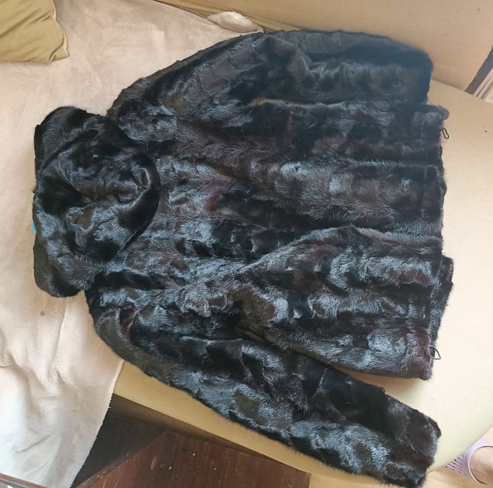 Норковая шуба натуральная с капюшоном, р 46-48. Полушубок шубка норка