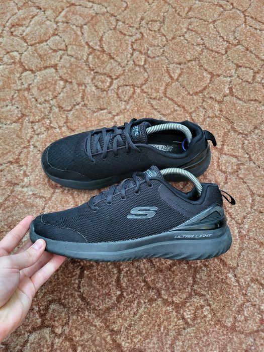 Оригинальные мужские кроссовки Skechers