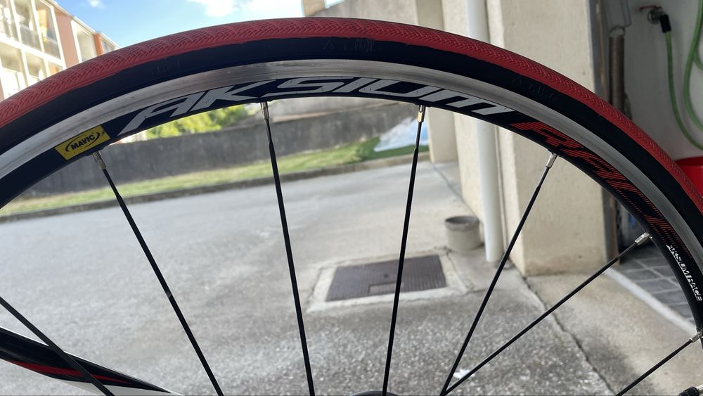 Bike estrada Specialized Tarmac Comp