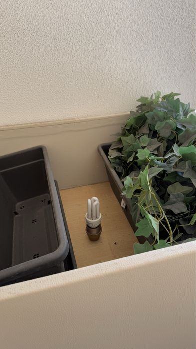 Floreira de exterior/interior com iluminação