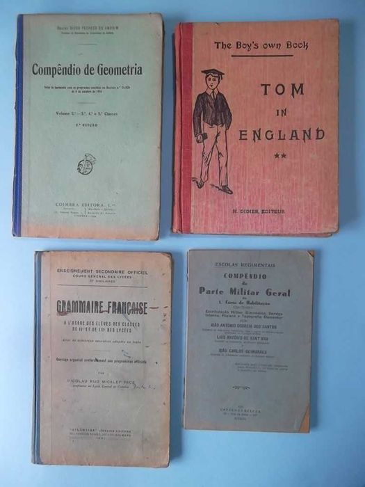 Conjunto de 26 manuais escolares desde 1903