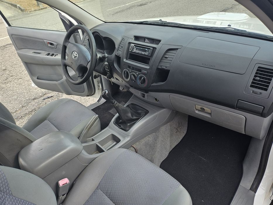 Toyota Hilux 4x2