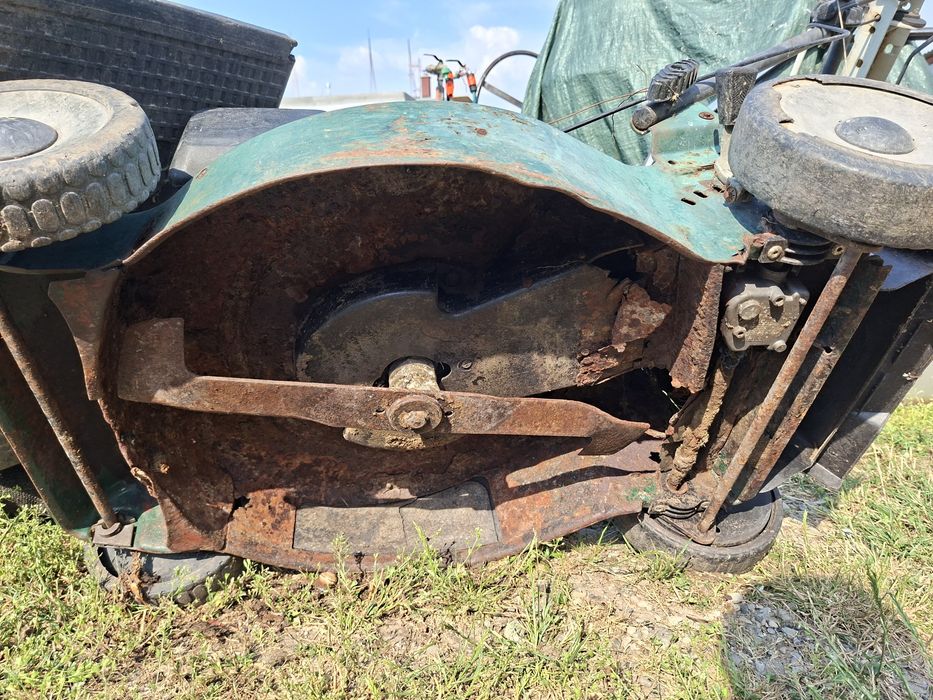Kosiarka VEGA z silnikiem HONDA 4,4 HP
