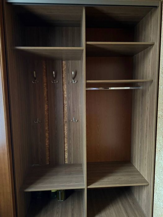 продам прихожую в отличном состоянии